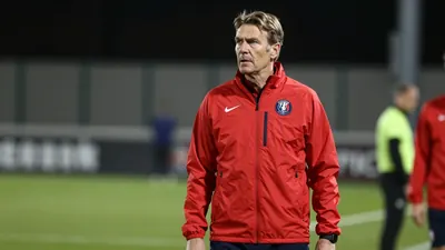 Trainer Urs Fischer will mit Mainz 05 den negativen Trend von fünf verlorenen Auftaktspielen gegen Aufsteiger stoppen...