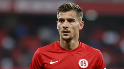 Mainz 05 siegt im Testspiel – Hanche‑Olsen rettet Fans, Martel verletzt