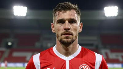 Mainz 05: Rekordtransfer für den japanischen Mittelfeldstar Kaishu Sano?